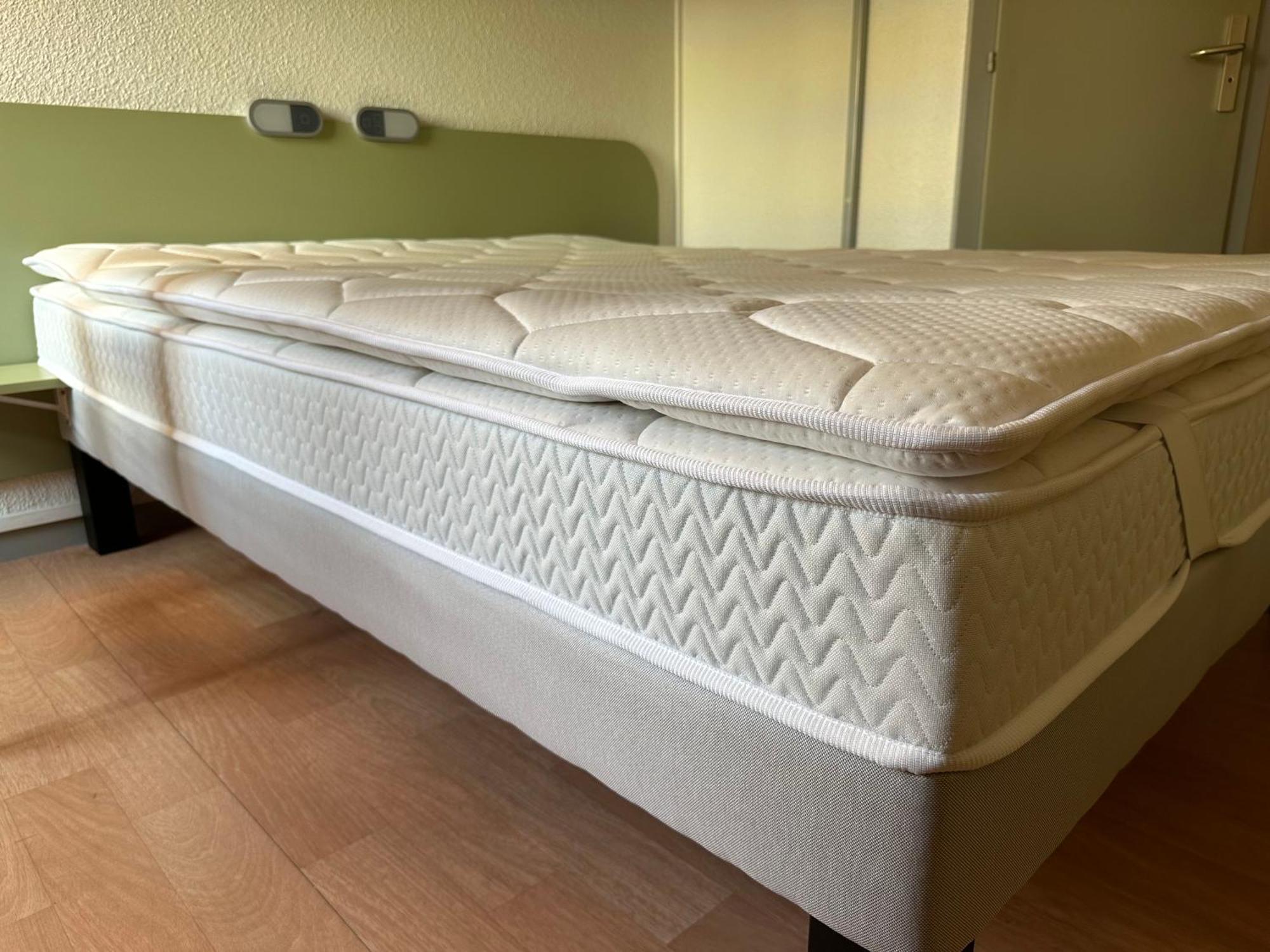 Ibis Budget Lisieux Eksteriør bilde
